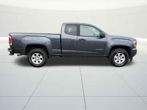 2017 GMC Canyon Base