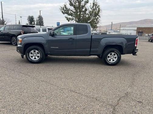 2017 GMC Canyon Base