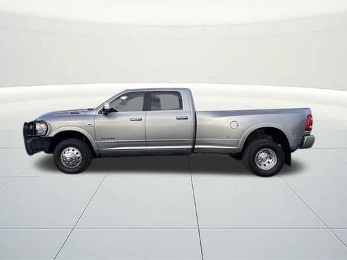 2021 RAM 3500 Limited Crew Cab 4x4 8' Box