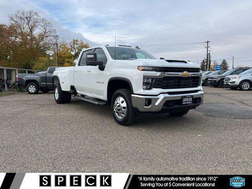 2026 Chevrolet Silverado 3500 LT
