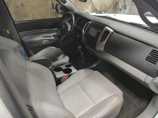 2015 Toyota Tacoma Base