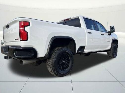 2024 Chevrolet Silverado 2500 4WD Crew Cab Standard Bed ZR2