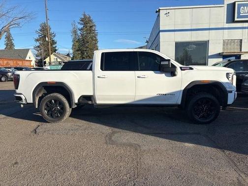 2024 GMC Sierra 2500 AT4