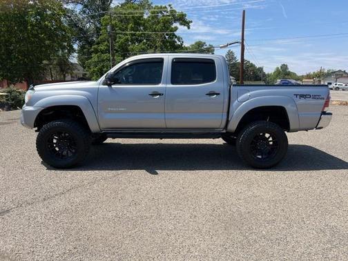 2014 Toyota Tacoma Base