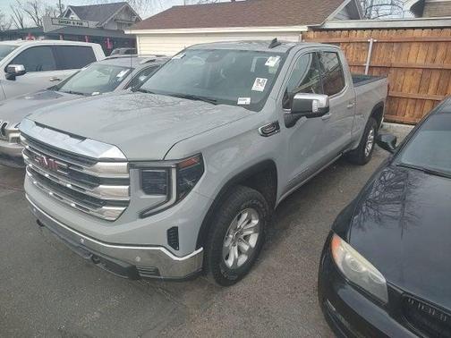 2025 GMC Sierra 1500 SLE