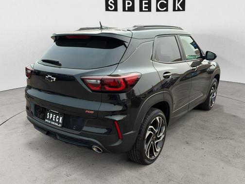 Mosaic Black Metallic 2026 Chevrolet Trailblazer RS