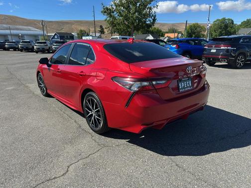 Supersonic Red 2021 Toyota Camry SE