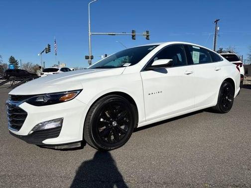 Summit White 2024 Chevrolet Malibu 1LT