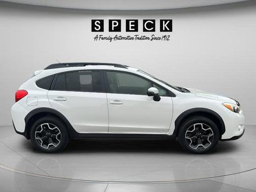 Crystal White Pearl 2015 Subaru XV Crosstrek 2.0i Limited
