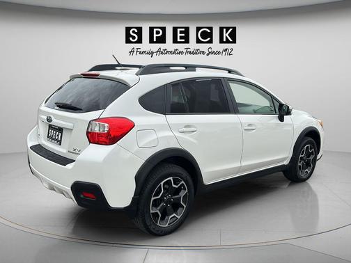 Crystal White Pearl 2015 Subaru XV Crosstrek 2.0i Limited