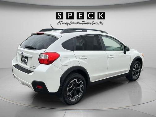 Crystal White Pearl 2015 Subaru XV Crosstrek 2.0i Limited