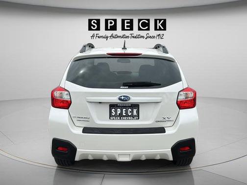 Crystal White Pearl 2015 Subaru XV Crosstrek 2.0i Limited