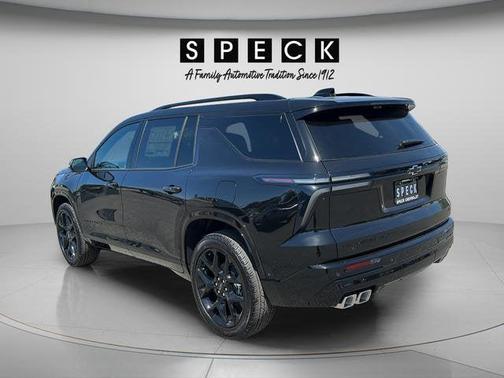 Mosaic Black Metallic 2026 Chevrolet Traverse RS