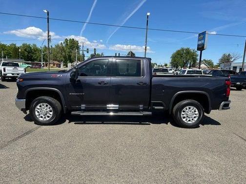 Dark Ash Metallic 2024 Chevrolet Silverado 2500 LTZ