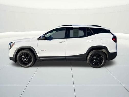 2024 GMC Terrain AWD AT4