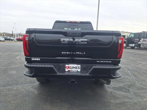 2025 GMC Sierra 2500 Denali Ultimate