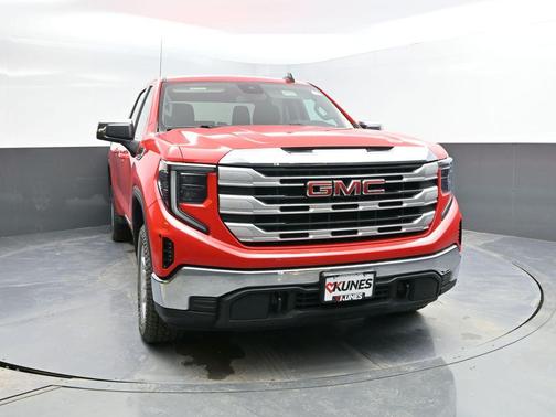 2024 GMC Sierra 1500 SLE
