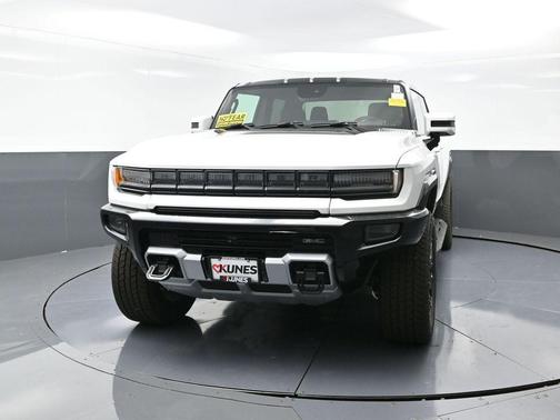 Interstellar White 2025 GMC HUMMER EV Pickup 2X