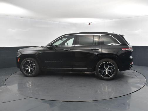 2022 Jeep Grand Cherokee 4xe Summit Reserve