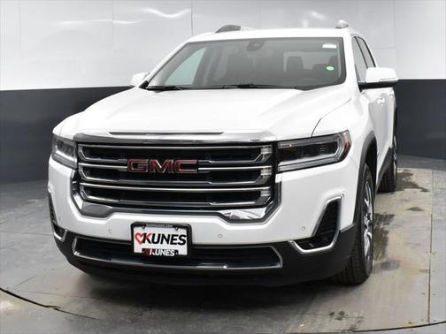2023 GMC Acadia AWD SLT