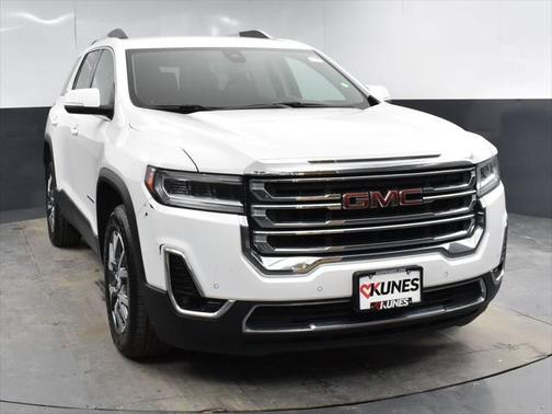 2023 GMC Acadia AWD SLT