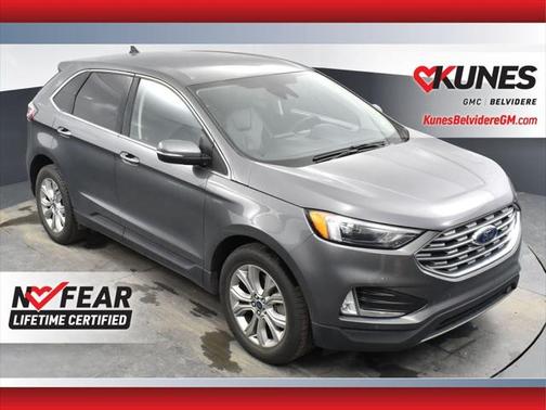 2022 Ford Edge Titanium