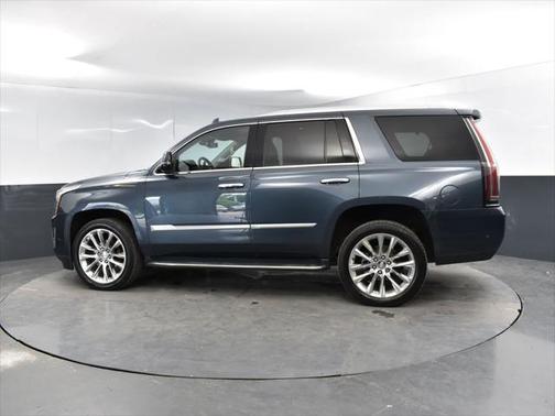 2020 Cadillac Escalade Luxury