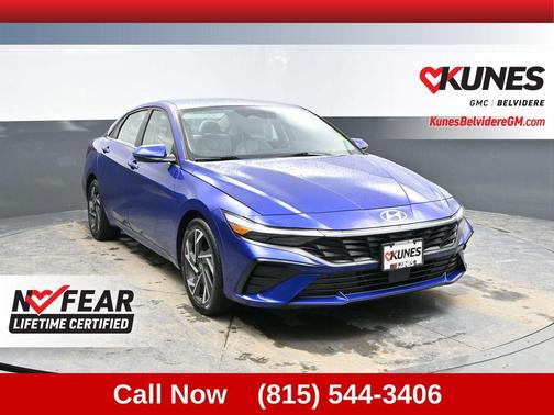 2025 Hyundai ELANTRA Limited