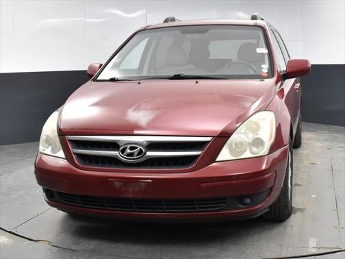 2008 Hyundai Entourage GLS