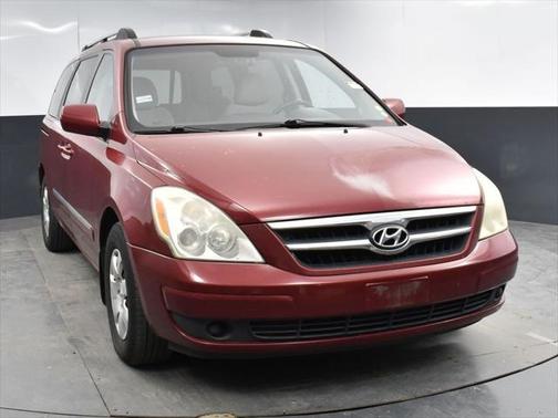 2008 Hyundai Entourage GLS