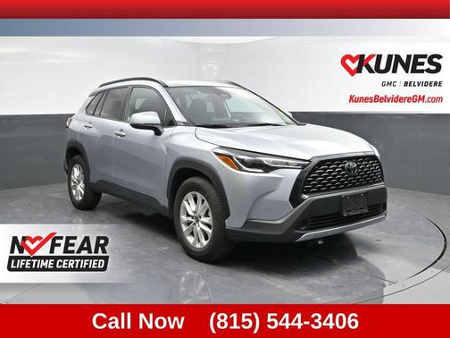 2024 Toyota Corolla Cross LE
