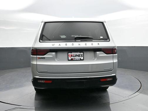 2023 Jeep Wagoneer L Series II 4x4