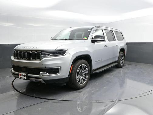 2023 Jeep Wagoneer L Series II 4x4