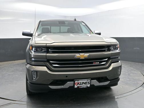 Pepperdust Metallic 2017 Chevrolet Silverado 1500 LTZ
