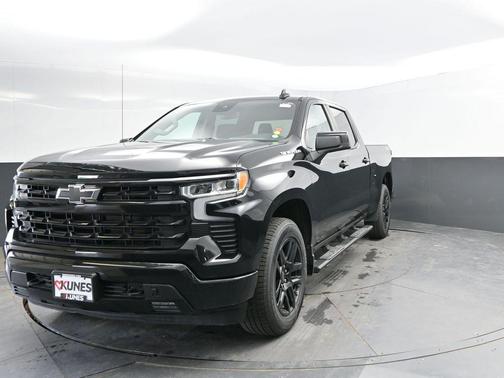 Black 2022 Chevrolet Silverado 1500 RST