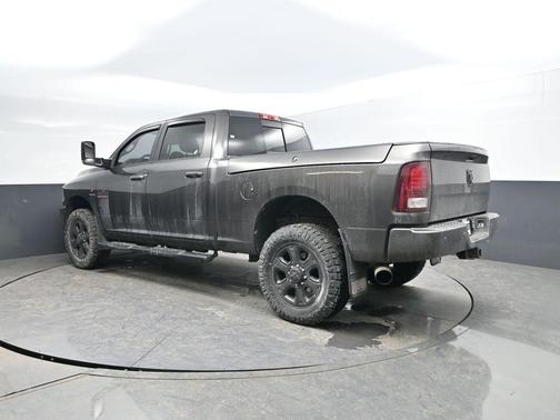 2018 RAM 2500 Laramie Crew Cab 4x4 6'4' Box