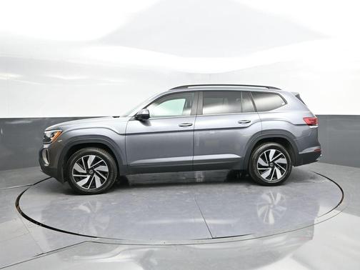 2024 Volkswagen Atlas 2.0T SE w/Technology 4MOTION
