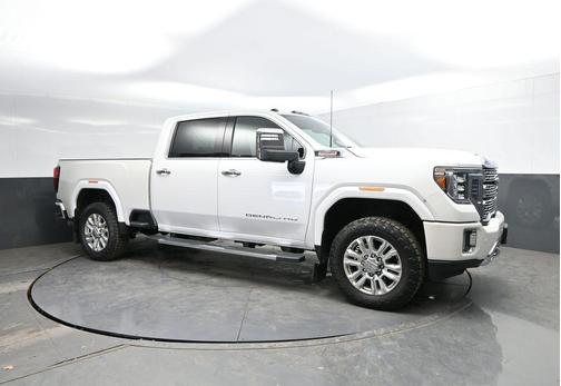 White Frost Tricoat 2022 GMC Sierra 3500 Denali