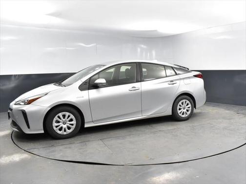 2021 Toyota Prius L