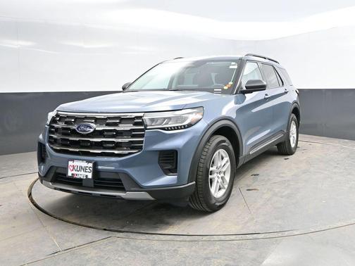 Vapor Blue Metallic 2025 Ford Explorer Active