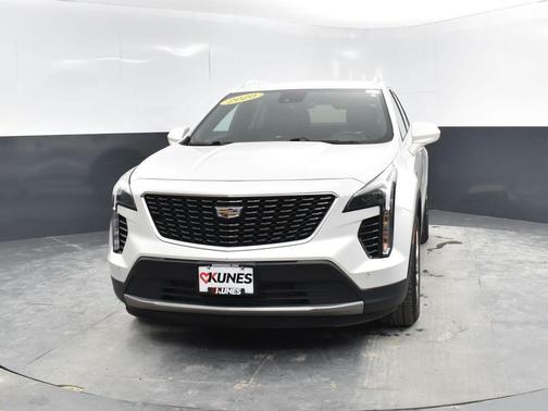 2020 Cadillac XT4 Premium Luxury