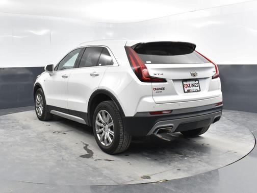 2020 Cadillac XT4 Premium Luxury