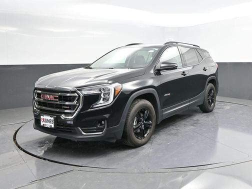 2023 GMC Terrain AWD AT4