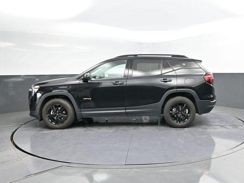 2023 GMC Terrain AWD AT4