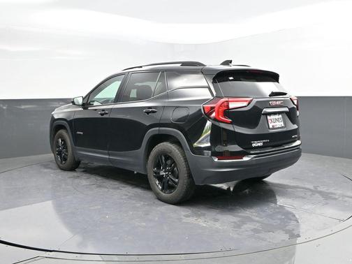 2023 GMC Terrain AWD AT4