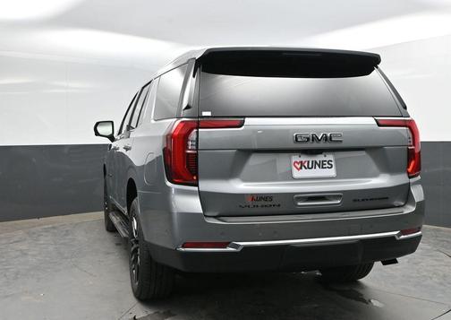 Sterling Metallic 2026 GMC Yukon 4WD Elevation