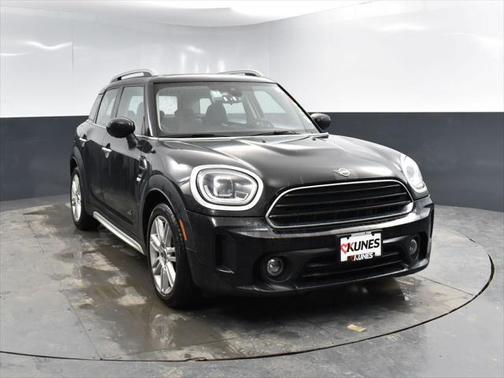 2022 MINI Countryman Oxford Edition