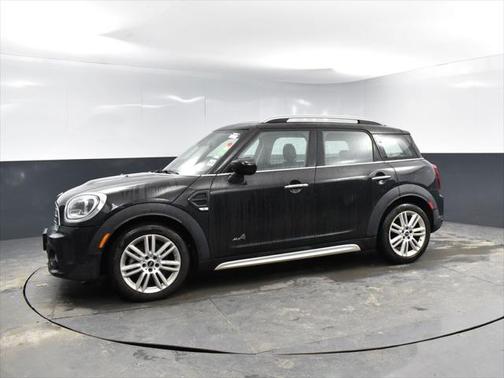 2022 MINI Countryman Oxford Edition