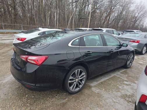 2024 Chevrolet Malibu FWD 2LT