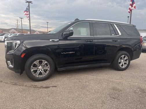 2023 GMC Yukon SLE